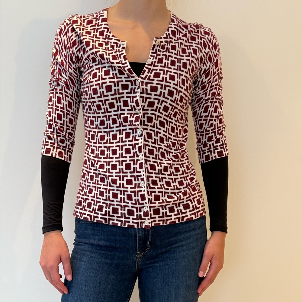 Banana Republic Burgundy and White Button Down cardigan